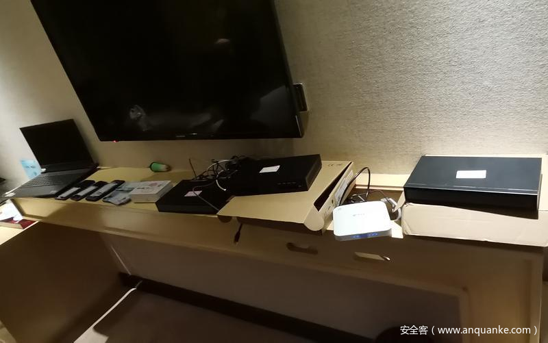 藏身酒店客房架设GOIP设备，电诈帮凶团伙被广州警方抓获