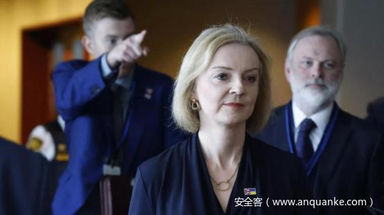 前英国首相利兹·特拉斯私人电话曾被黑