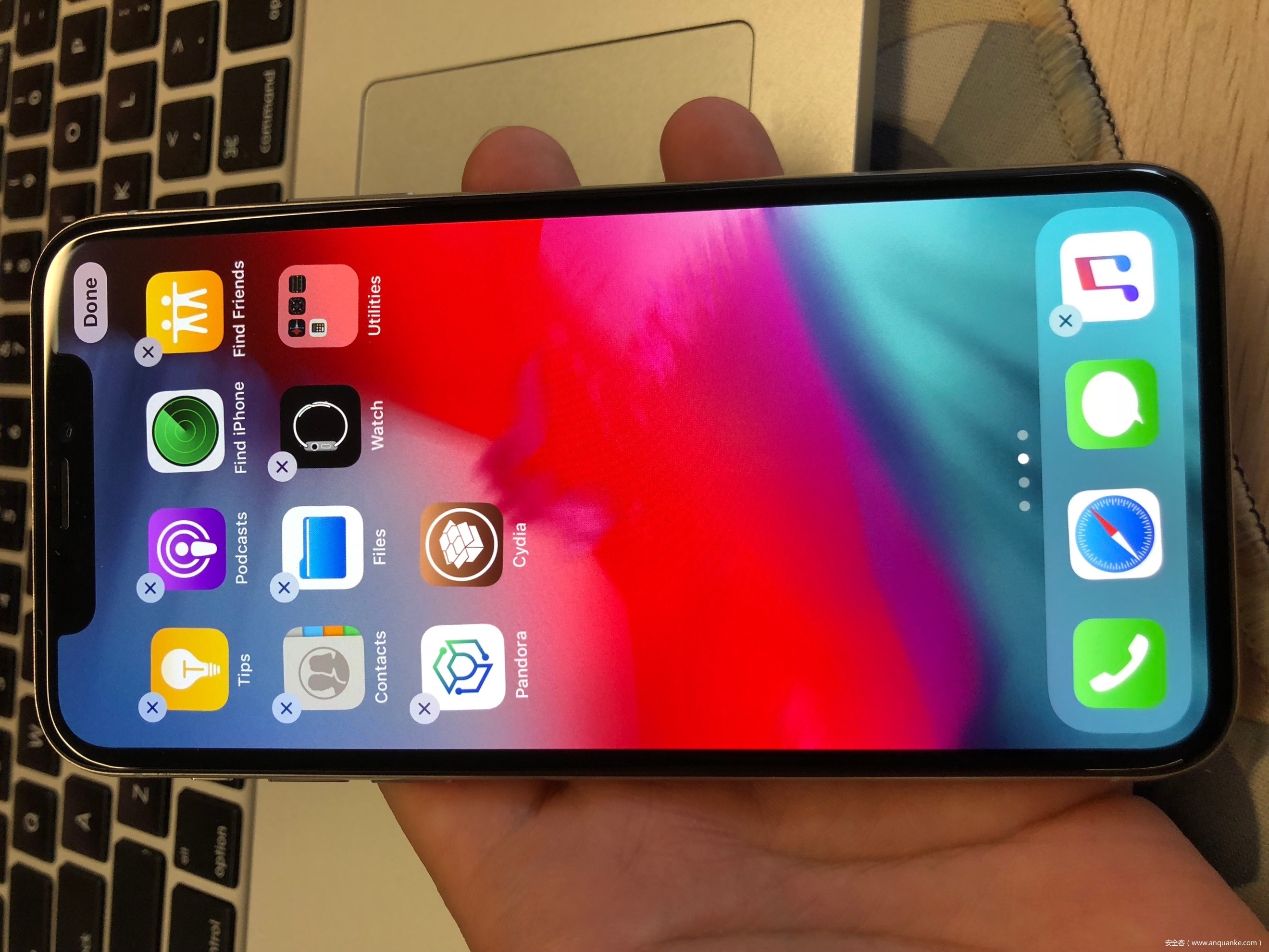 ../../../../../iOS12完美越狱材料/新闻稿/新闻稿-iOS12安装Cydia商店.JPG