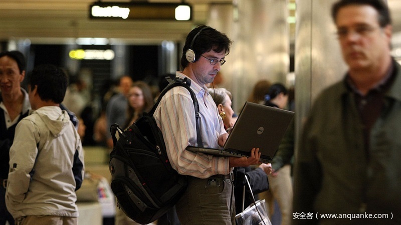 嘘！黑客也在偷听办公室八卦并索要封口费